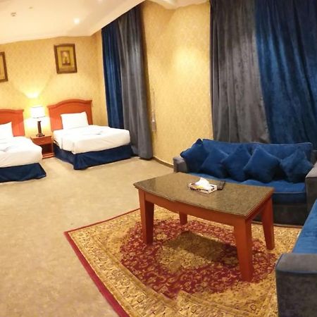 Qasr Al Khalij Hotel リヤード エクステリア 写真
