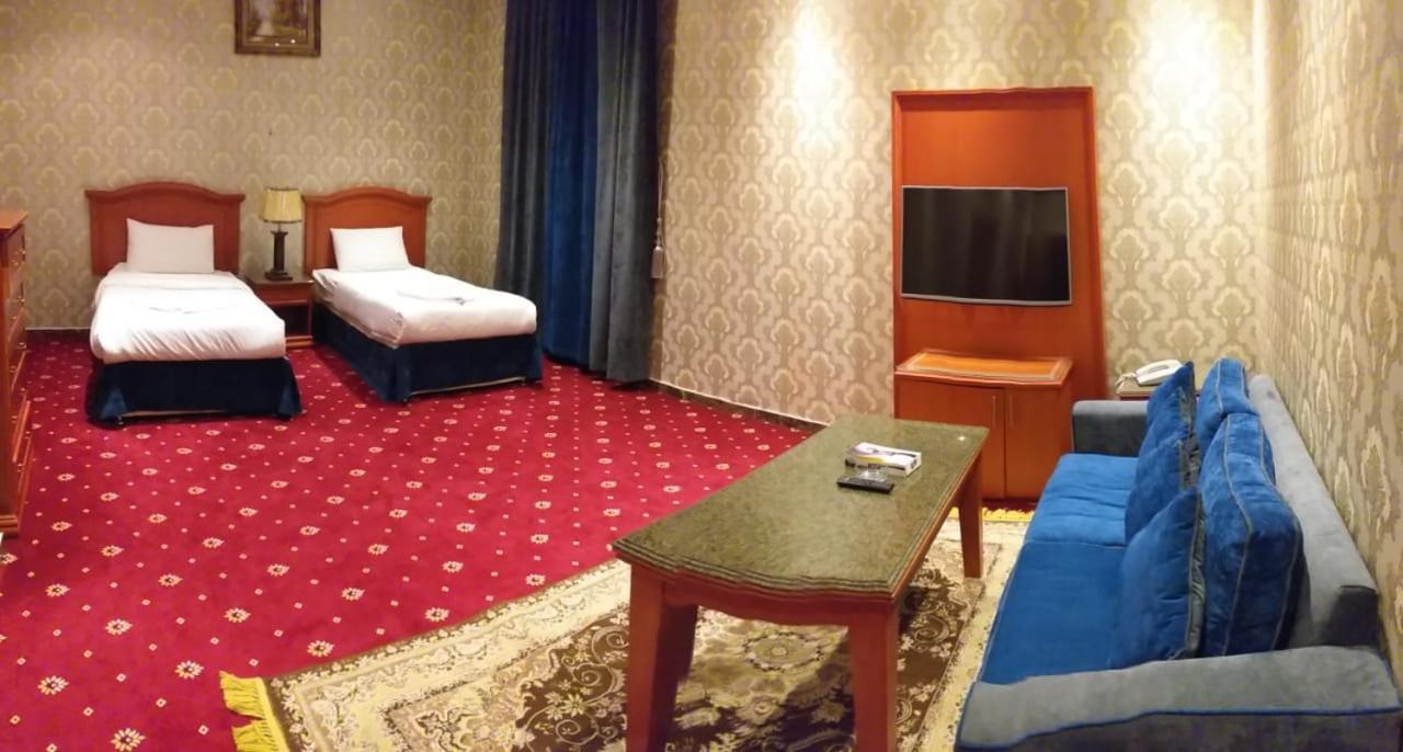 Qasr Al Khalij Hotel リヤード エクステリア 写真