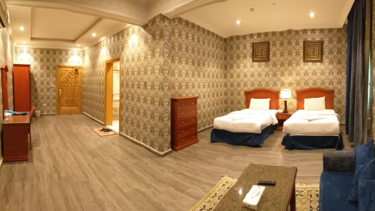 Qasr Al Khalij Hotel リヤード エクステリア 写真