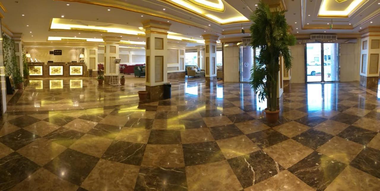 Qasr Al Khalij Hotel リヤード エクステリア 写真